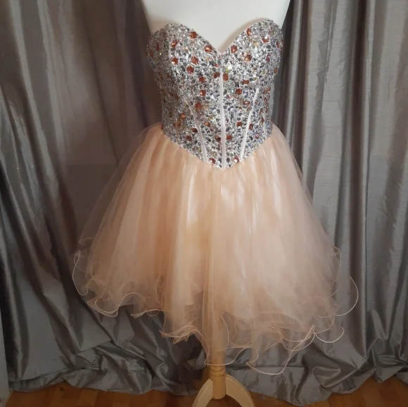 Bejeweled peach sweetheart short full skirt prom / party dress Goya London 10-12 - Picture 2 of 16